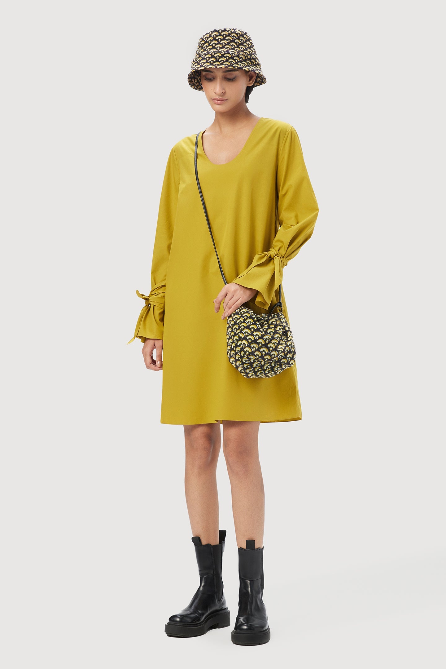 Buy A-Line Tie-Up Sleeve Dress for Men | Genes Lecoanet Hemant joemarzi Buy A-Line Tie-Up Sleeve Dress for Men | Genes Lecoanet Hemant joemarzi