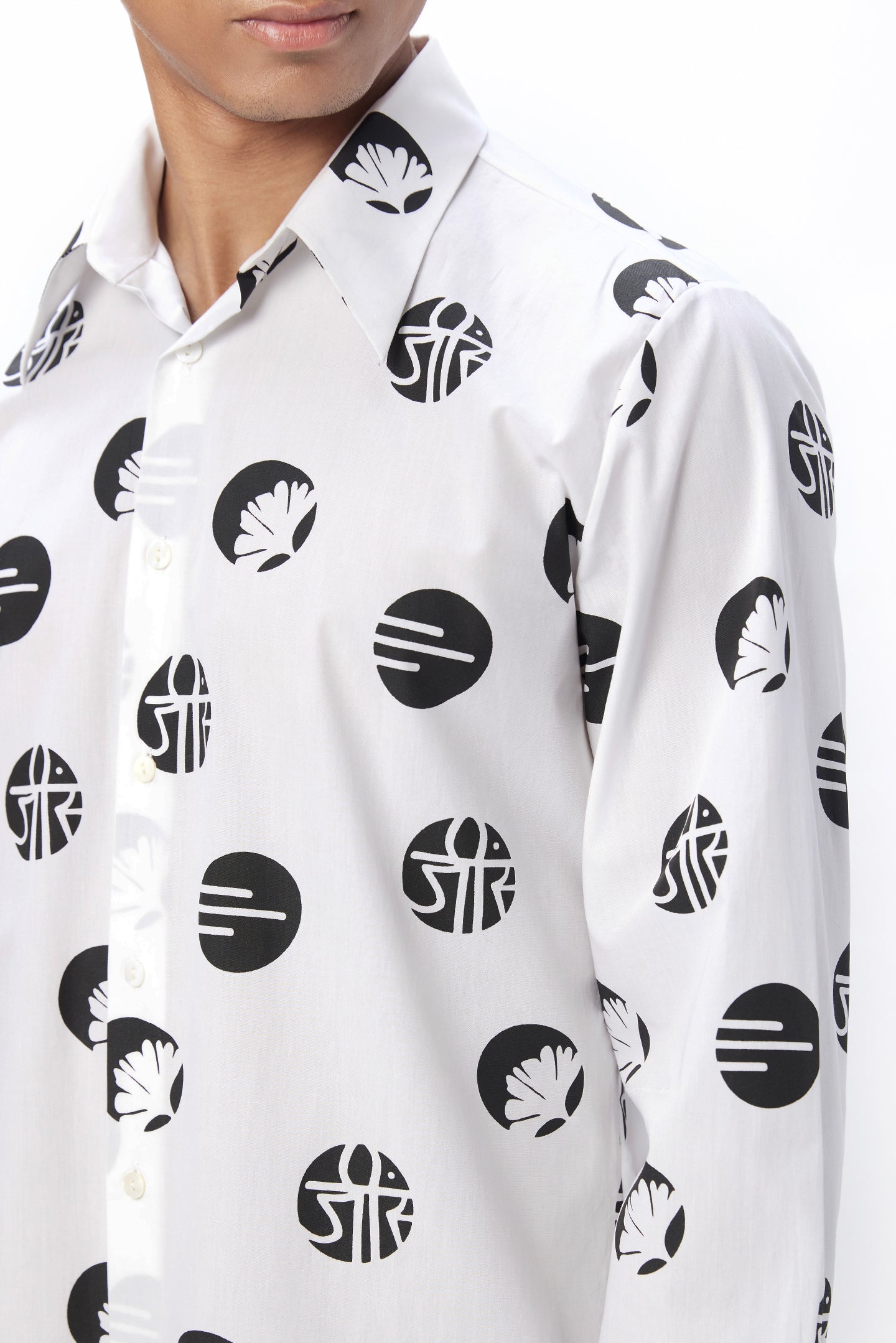 Regular Fit Button-Up Shirt in an Eye-Catching Stamp Print - Genes Lecoanet Hemant