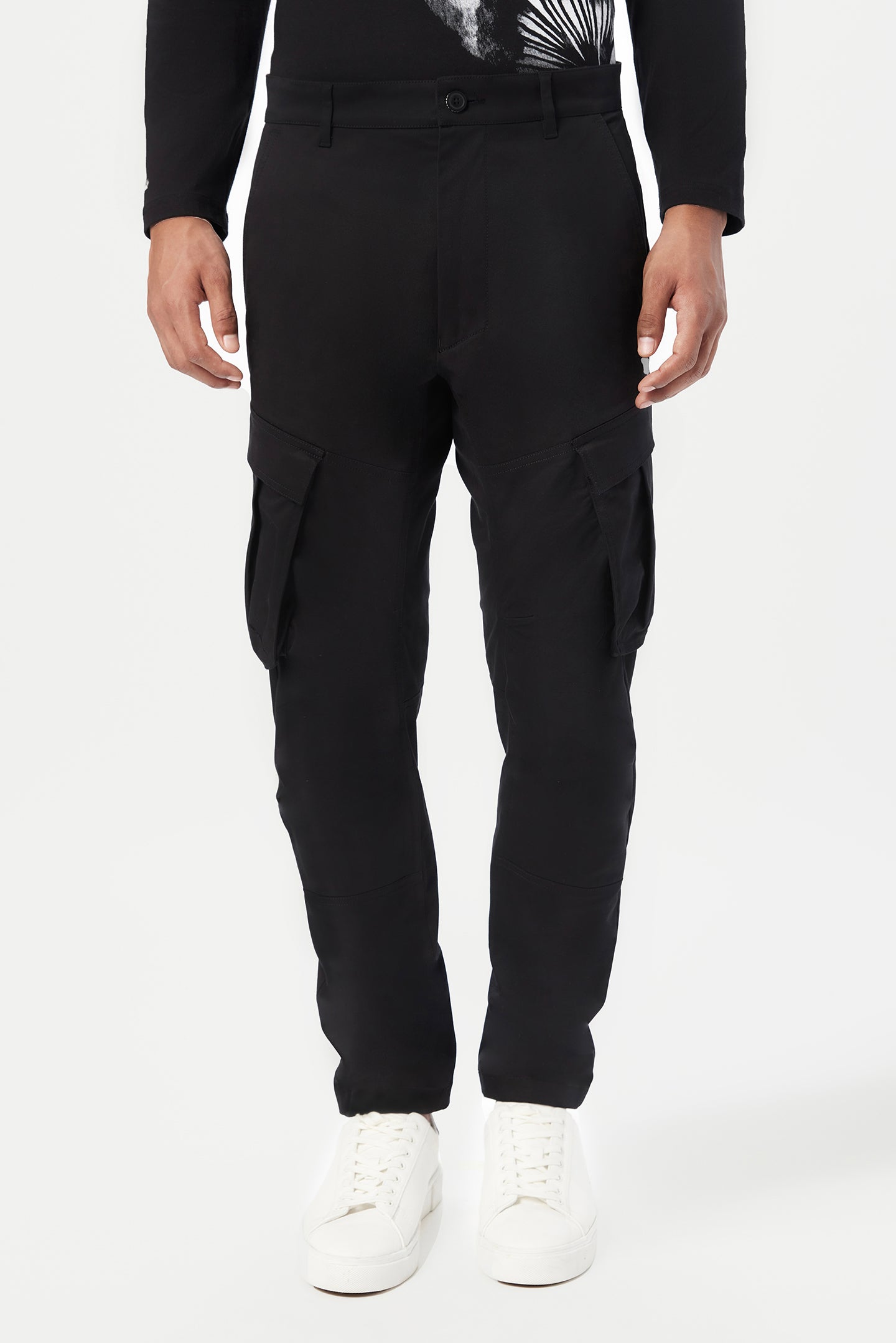 Easy Fit Cargo Pants with Expanding Side Pockets - Genes Lecoanet Hemant