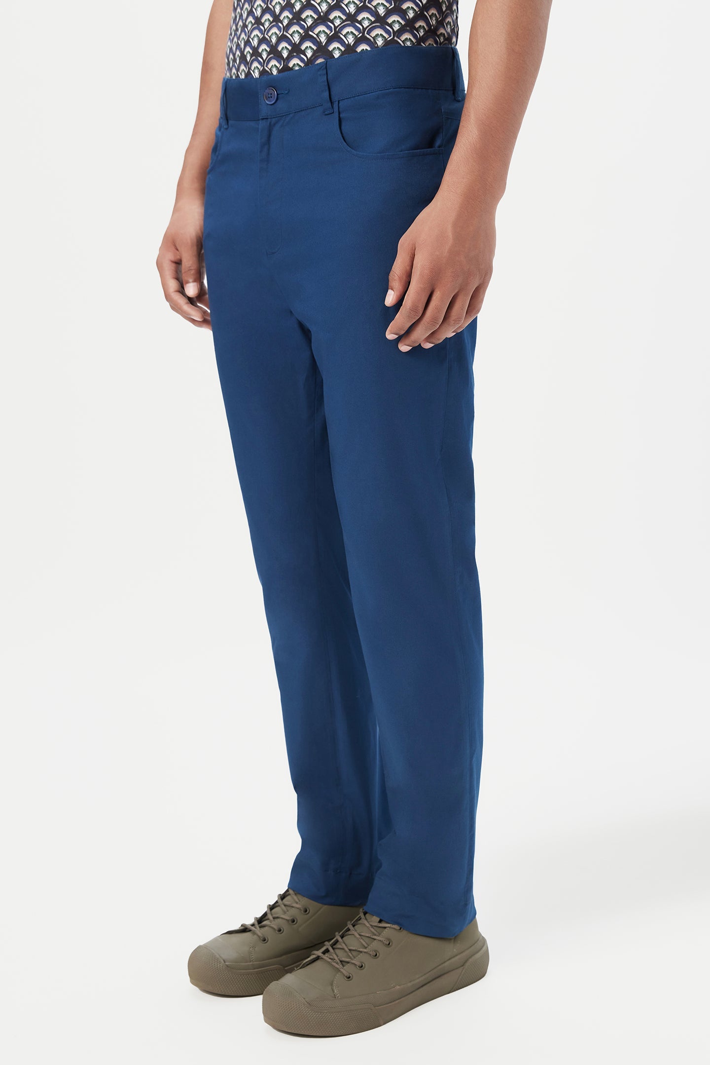 Slim Fit Trousers with Back Bone Pocket - Genes Lecoanet Hemant