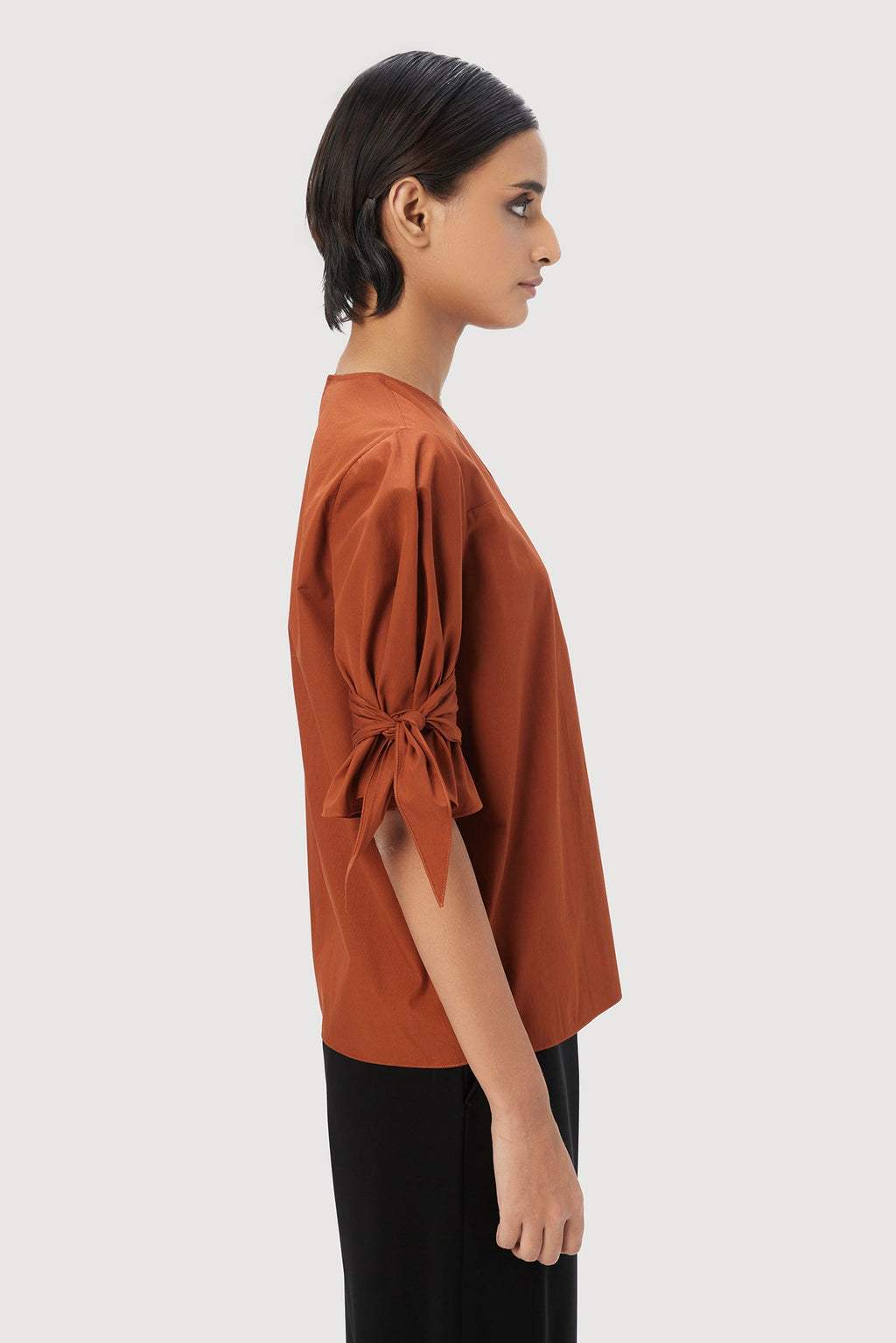 Straight Fit Round Neck Top - Genes Lecoanet Hemant