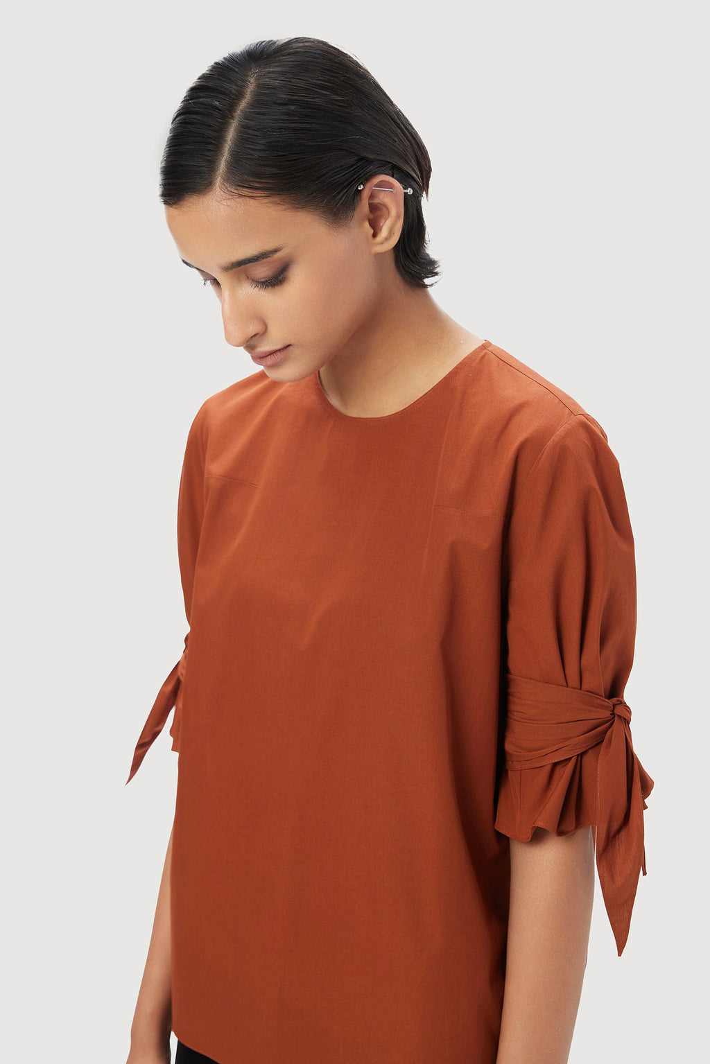 Straight Fit Round Neck Top - Genes Lecoanet Hemant