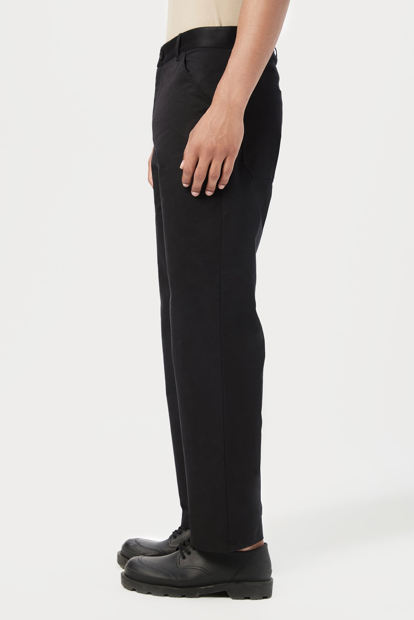Relaxed Fit Trousers with Tool Pocket Attachment - Genes Lecoanet Hemant