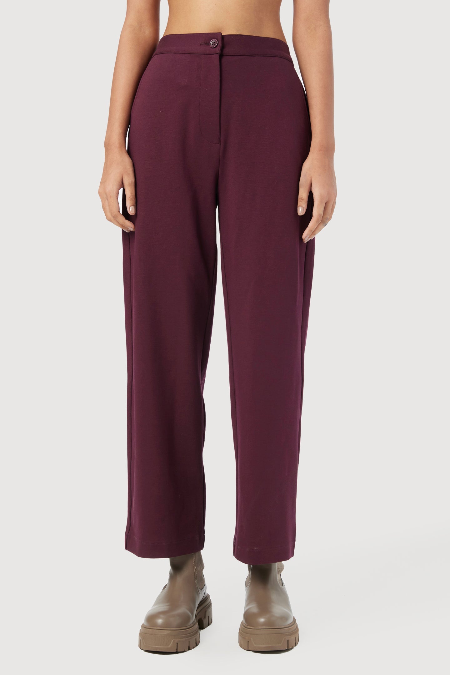 Straight Fit Trousers with Forward Side Seams - Genes Lecoanet Hemant