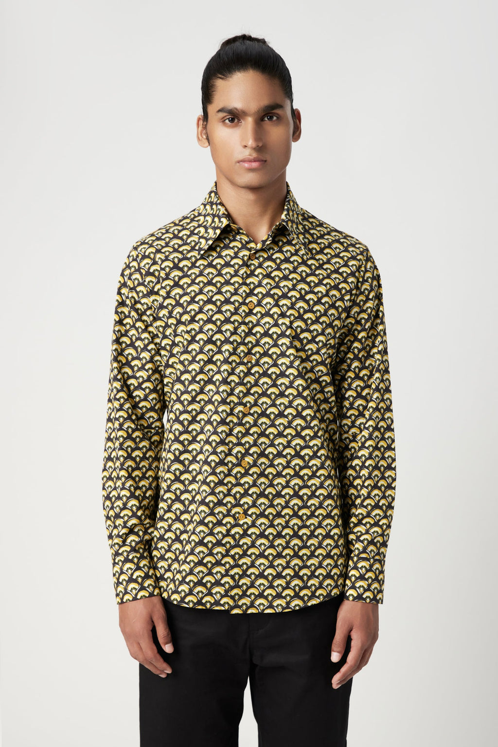 Regular Fit Button-Up Shirt in an All-Over Scallop Print - Genes Lecoanet Hemant