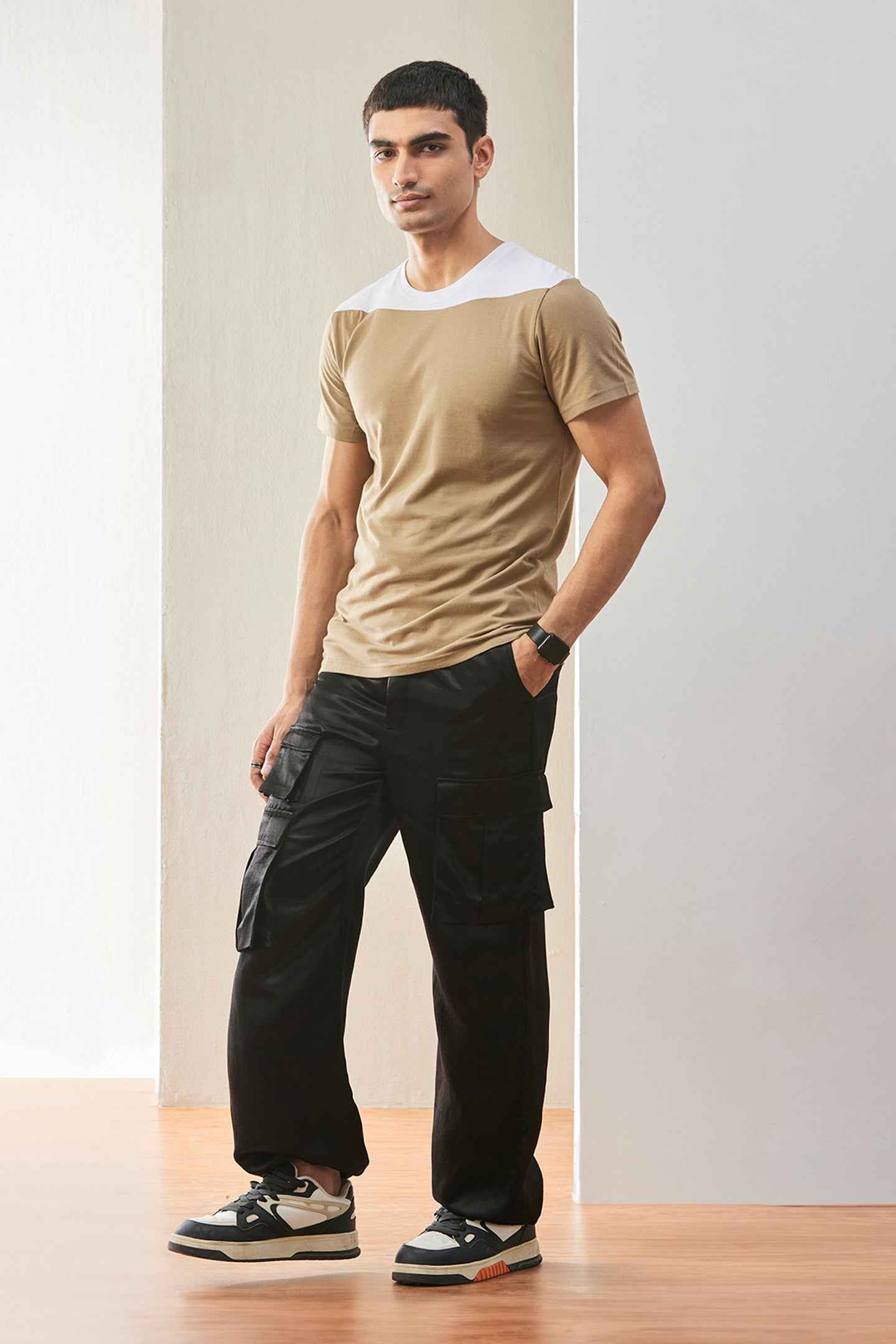 Casuals Mens T-shirt- Brown