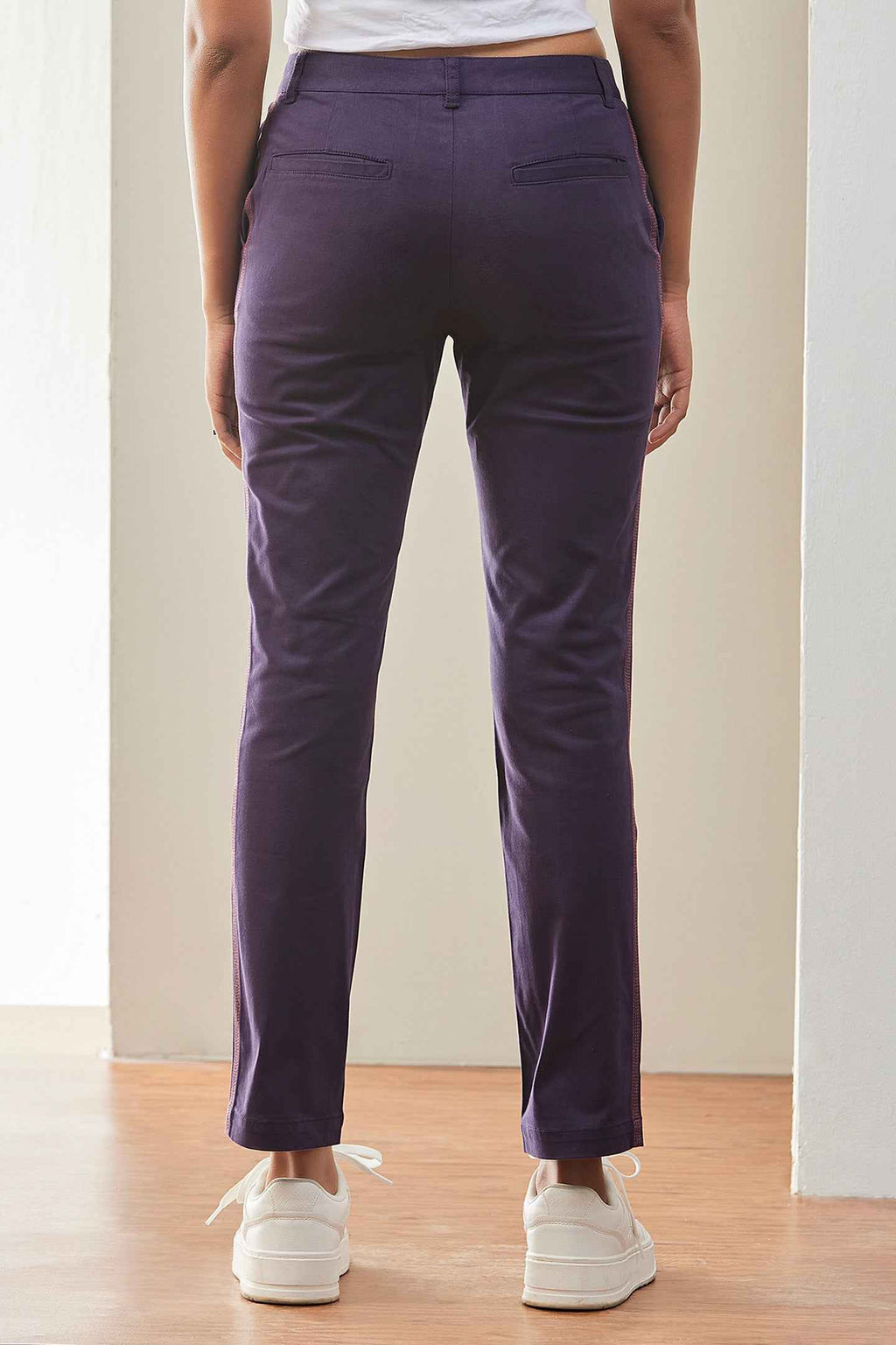 Trendy Women's Cotton Satin Chinos