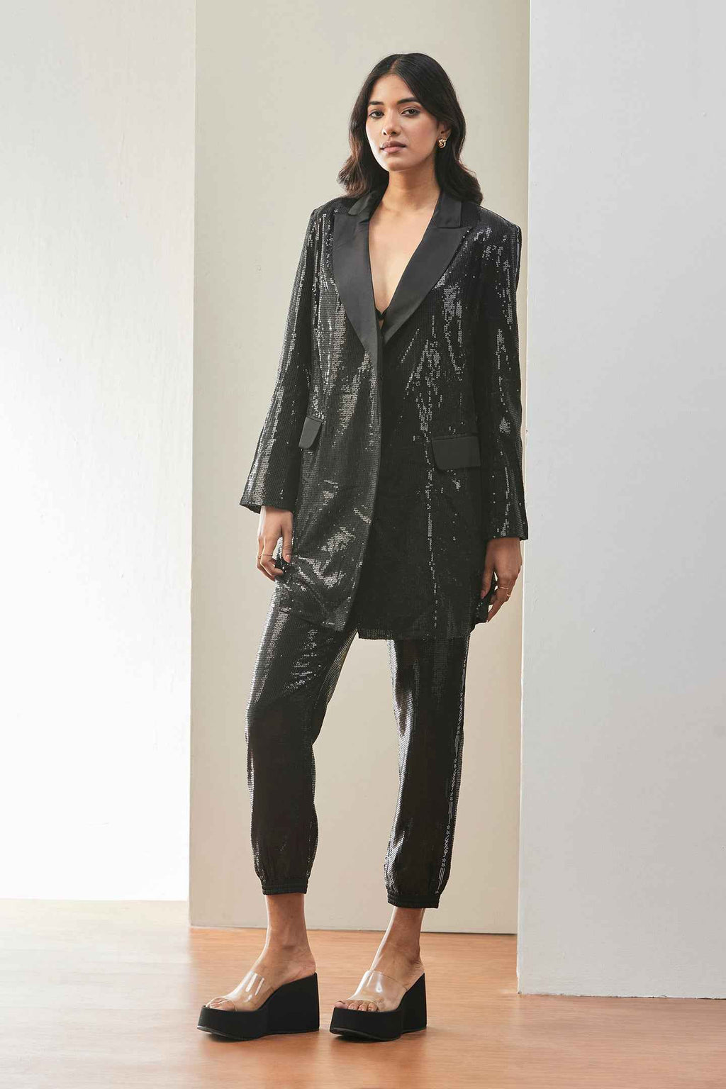 Chic Women's Cotton Satin Jacket