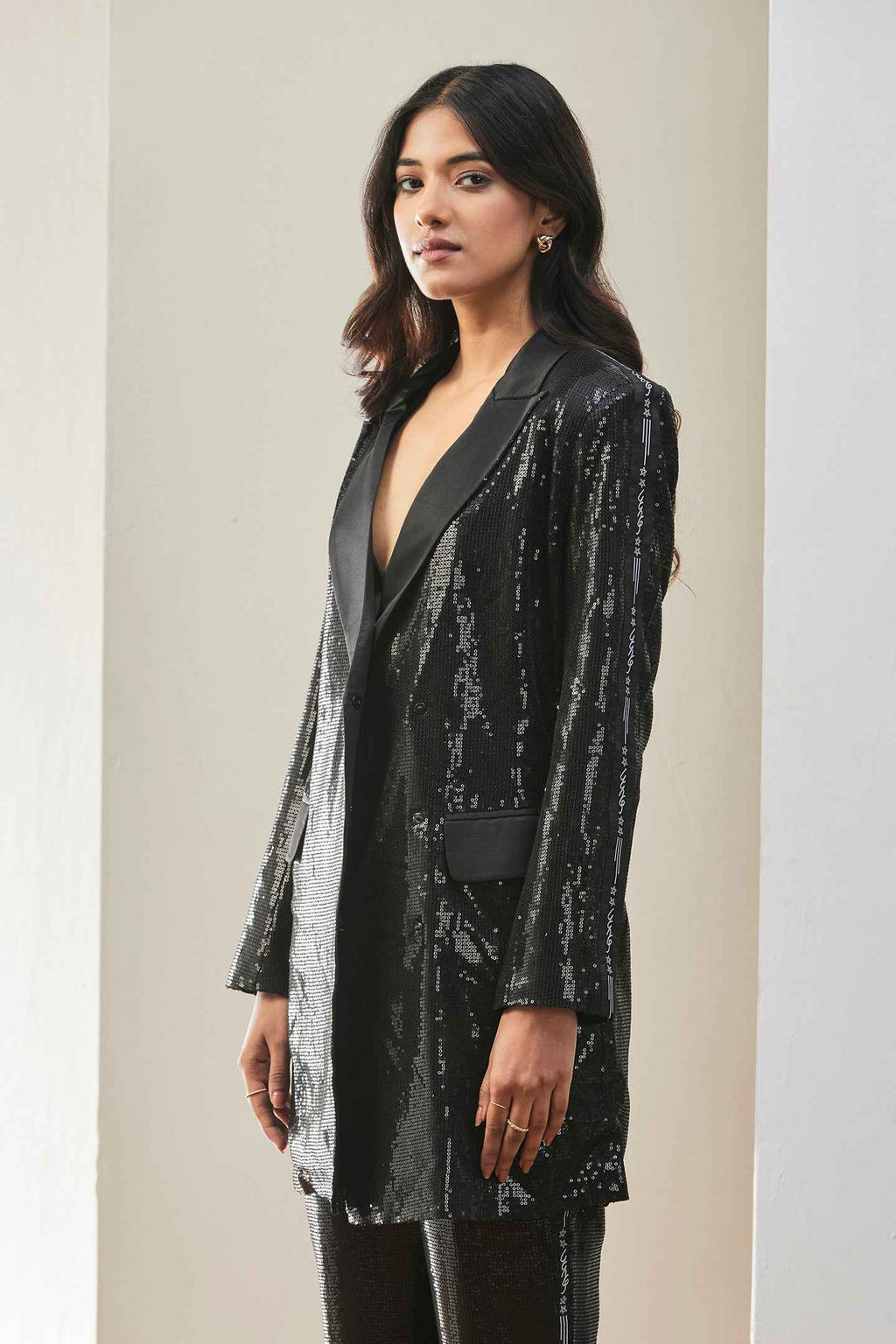 Chic Women's Cotton Satin Jacket