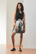 Graphic Print High-Waist Flared Skirt