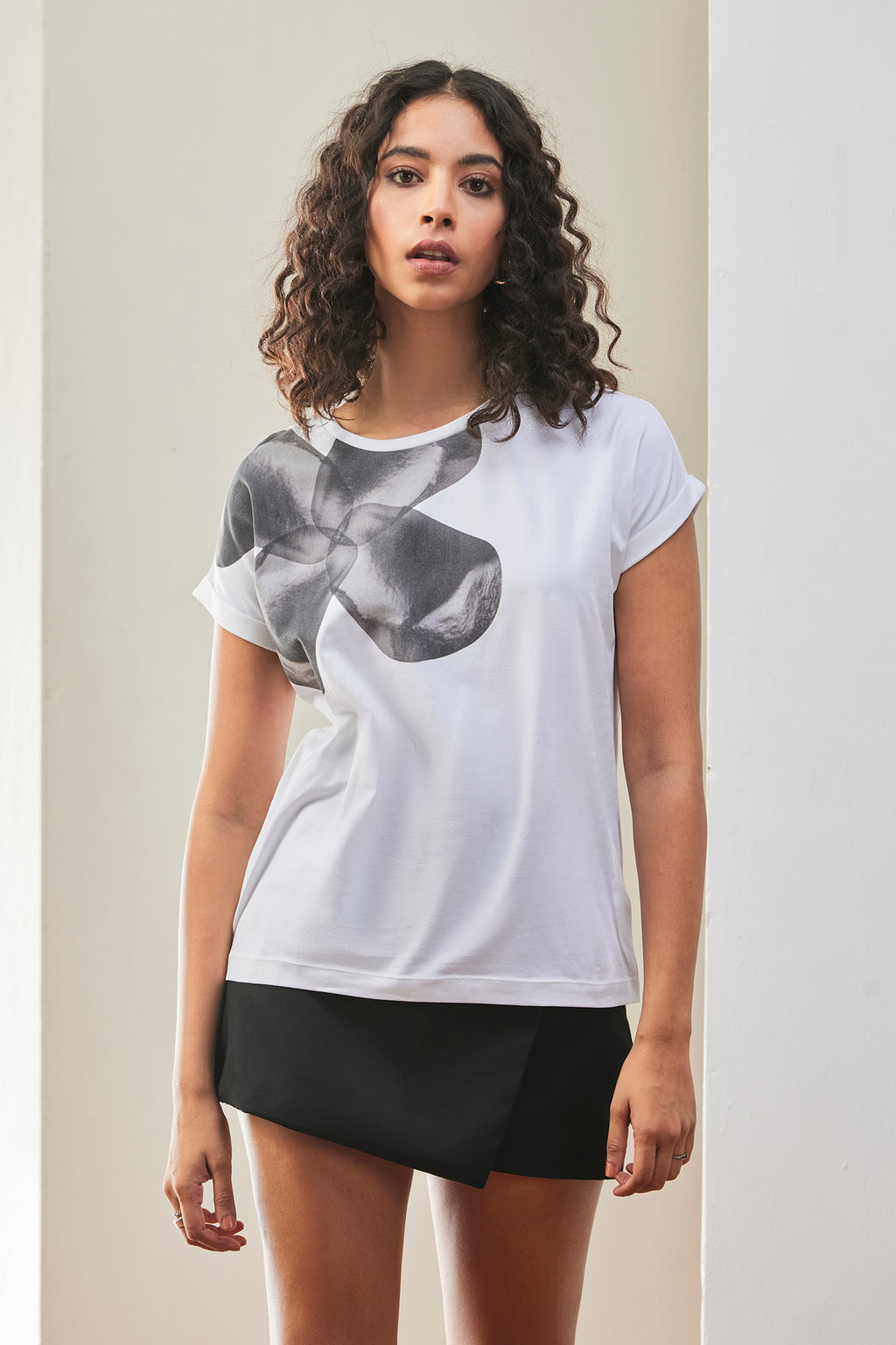 Classic Flower Design Womens T-shirt