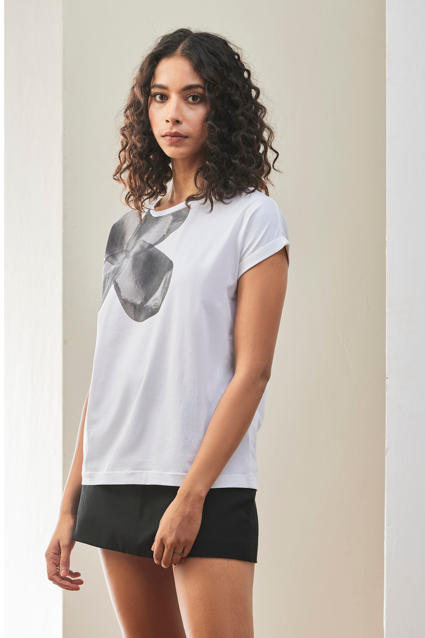 Classic Flower Design Womens T-shirt