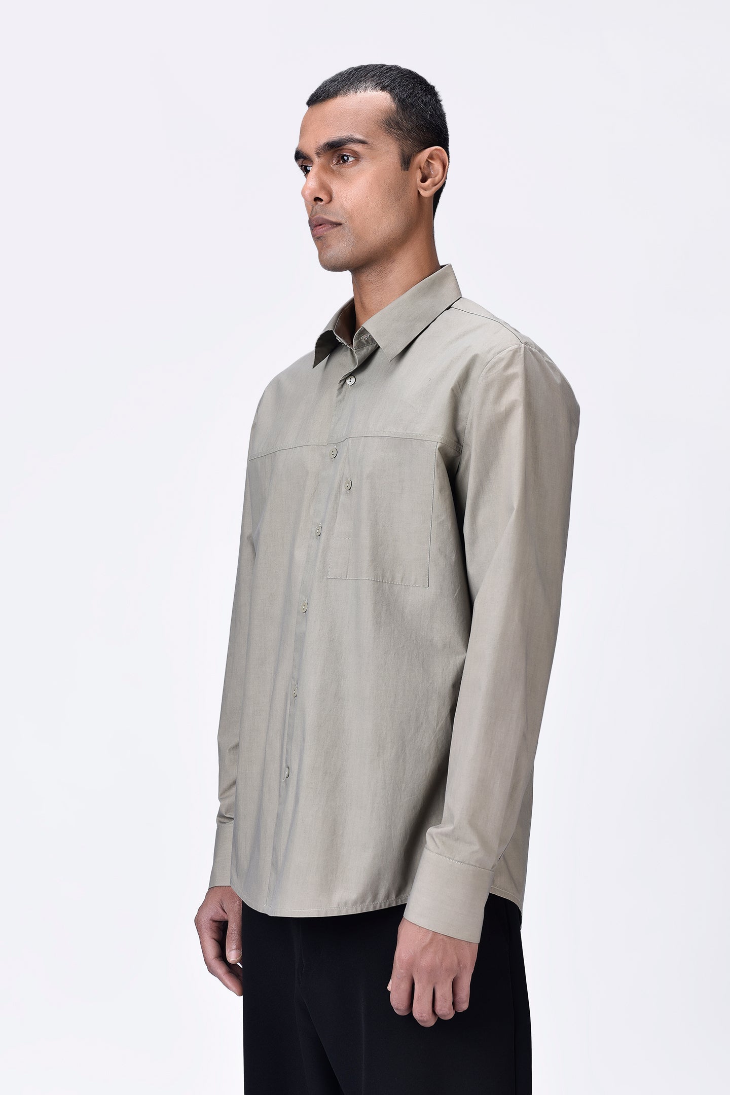 Giza Cotton Poplin Shirt with Button Pocket Details - Black