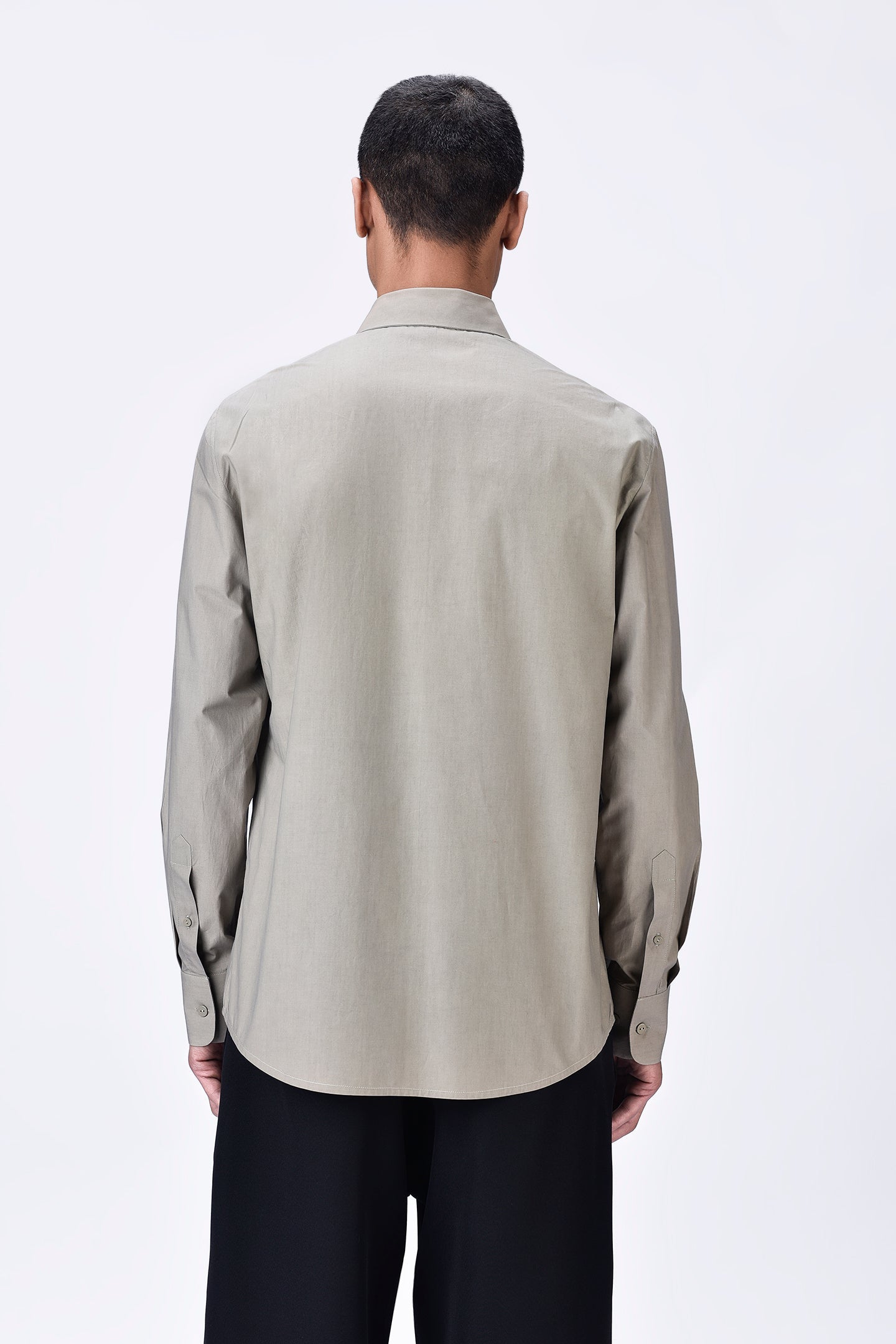 Giza Cotton Poplin Shirt with Button Pocket Details - Black
